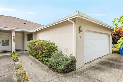 459 Crystal Drive Eagle Point OR 97524