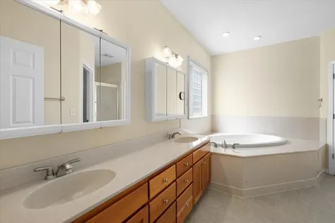 109 NW Fall Run Drive Grants Pass OR 97526