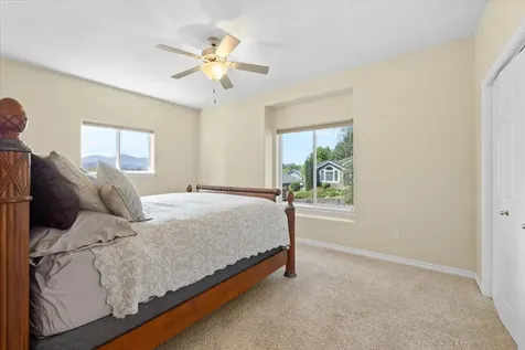 109 NW Fall Run Drive Grants Pass OR 97526