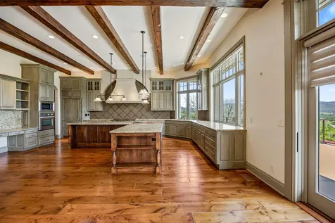1918 Stevens Road Eagle Point OR 97524