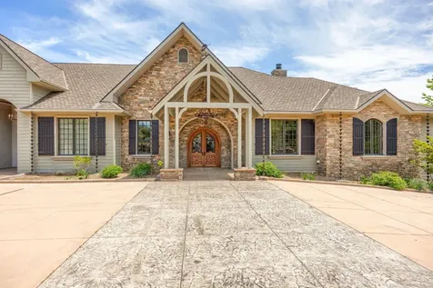 1918 Stevens Road Eagle Point OR 97524