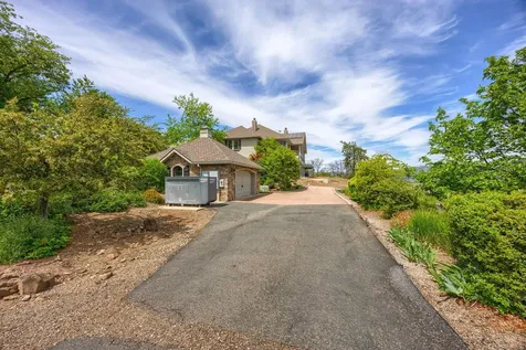 1918 Stevens Road Eagle Point OR 97524