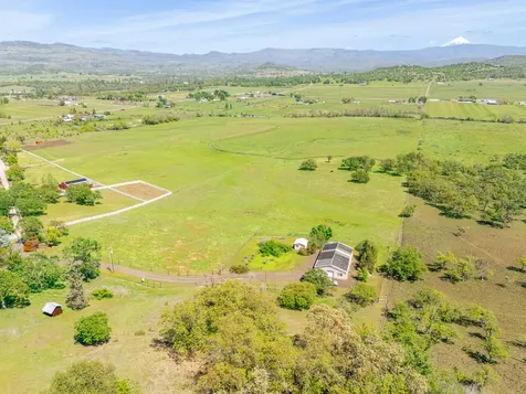 1918 Stevens Road Eagle Point OR 97524