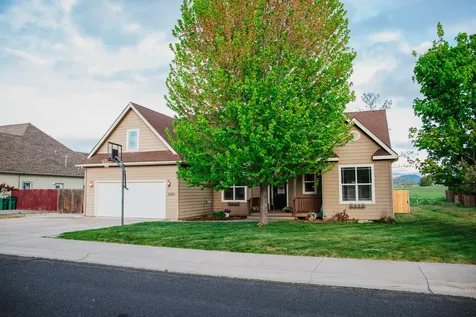 3323 Barnes Way Klamath Falls OR 97603