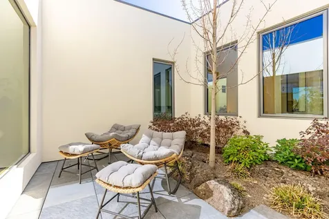 61913 Hosmer Lake Drive Bend OR 97702