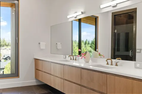 61913 Hosmer Lake Drive Bend OR 97702