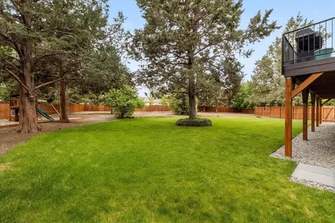 62809 Baskin Court Bend OR 97701