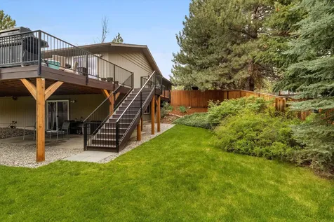 62809 Baskin Court Bend OR 97701