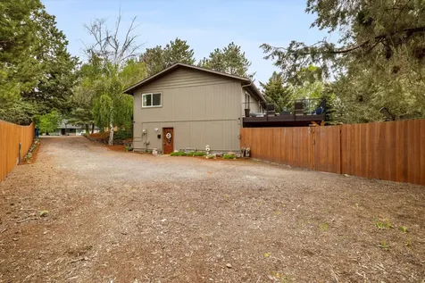 62809 Baskin Court Bend OR 97701