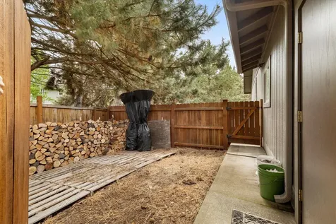 62809 Baskin Court Bend OR 97701
