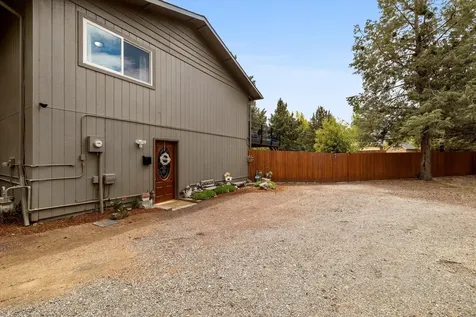 62809 Baskin Court Bend OR 97701