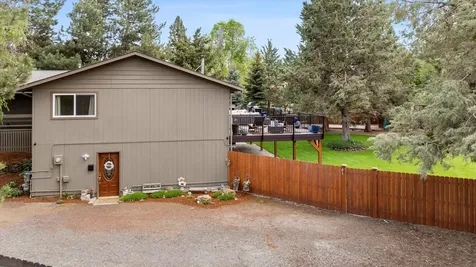 62809 Baskin Court Bend OR 97701