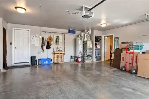 2053 NW 19th Place Redmond OR 97756