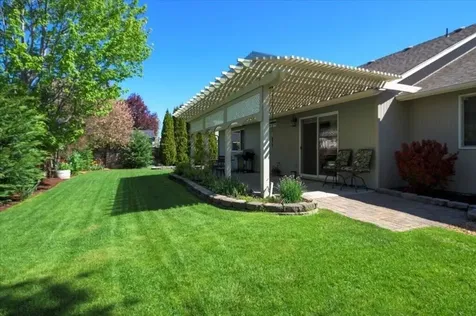 2053 NW 19th Place Redmond OR 97756