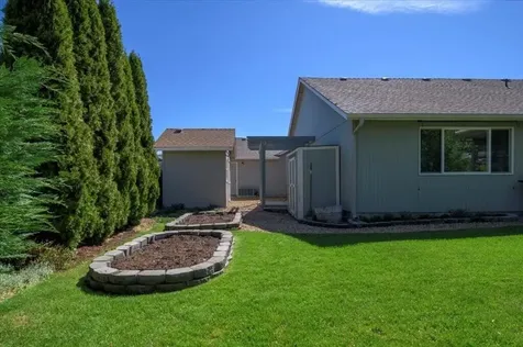 2053 NW 19th Place Redmond OR 97756