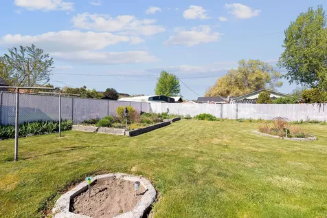 575 SE Juniper Street Prineville OR 97754