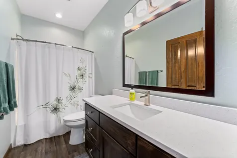 1126 NW Morgan Lane Grants Pass OR 97526