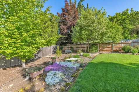 4579 Eagle Trace Drive Medford OR 97504
