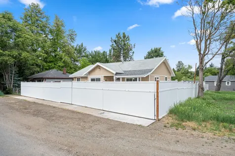 517 Spencer Street Medford OR 97504