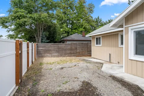 517 Spencer Street Medford OR 97504