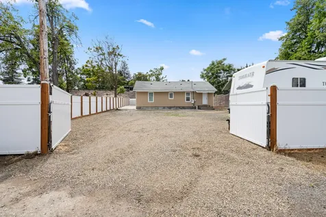 517 Spencer Street Medford OR 97504