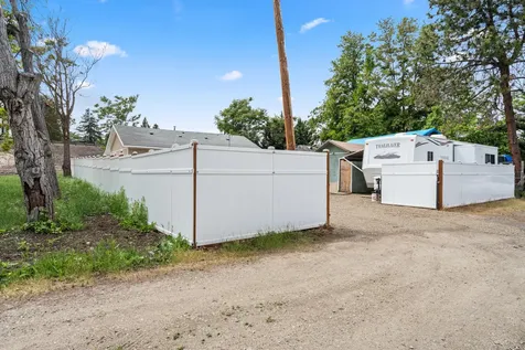 517 Spencer Street Medford OR 97504