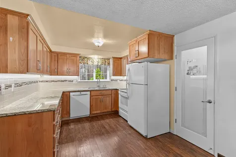 728 Brookside Circle Rogue River OR 97537