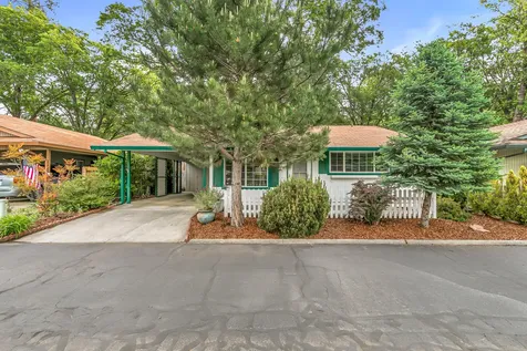 728 Brookside Circle Rogue River OR 97537