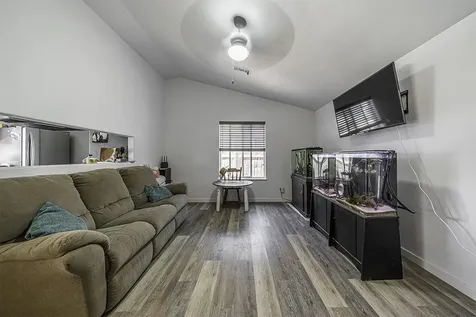 8017 Thunderhead Avenue White City OR 97503