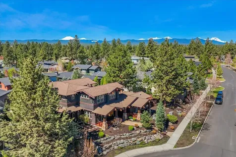 2441 NW Sacagawea Lane Bend OR 97703