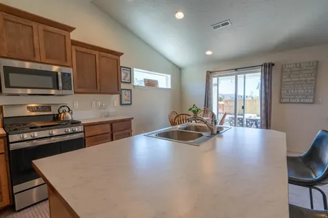 3363 NW 16th Street Redmond OR 97756