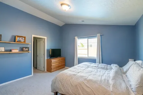 3363 NW 16th Street Redmond OR 97756