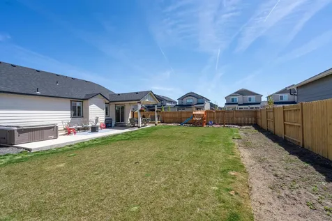 3363 NW 16th Street Redmond OR 97756