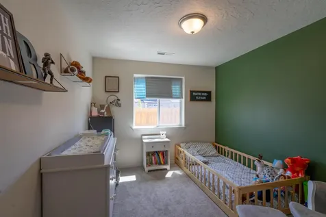 3363 NW 16th Street Redmond OR 97756