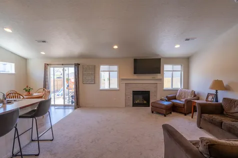 3363 NW 16th Street Redmond OR 97756