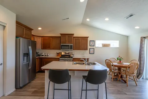 3363 NW 16th Street Redmond OR 97756