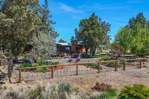 12400 SW Peninsula Drive Terrebonne OR 97760