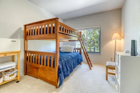 2952 NW Fairway Heights Drive Bend OR 97703