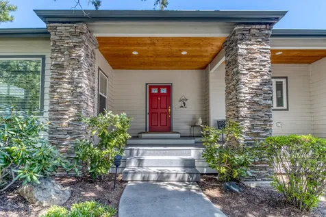 2952 NW Fairway Heights Drive Bend OR 97703