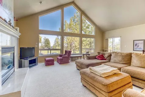 2952 NW Fairway Heights Drive Bend OR 97703