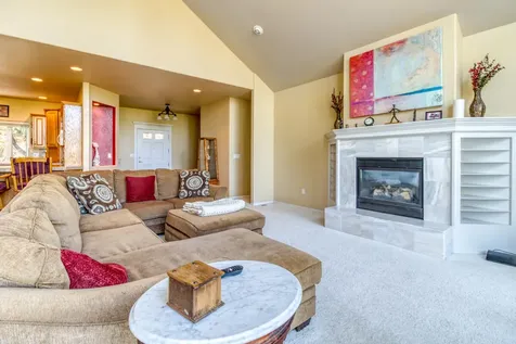 2952 NW Fairway Heights Drive Bend OR 97703