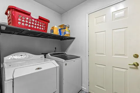 1099 Oak Knoll Drive Ashland OR 97520