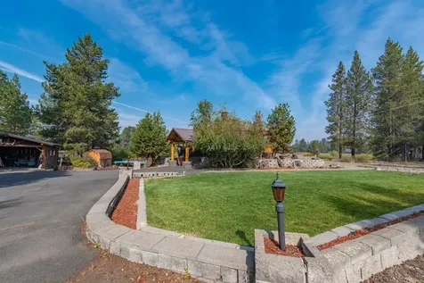 54651 Huntington Road Bend OR 97707