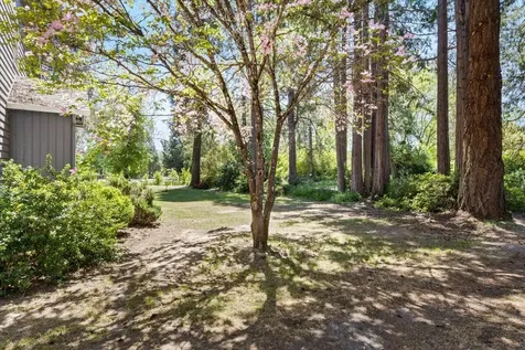 2368 Upper River Road Loop Grants Pass OR 97526