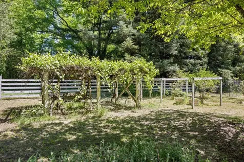 2368 Upper River Road Loop Grants Pass OR 97526