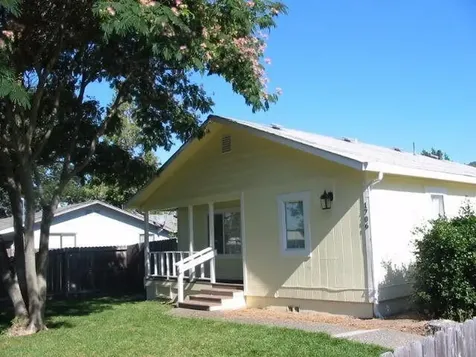 1706 SW I Street Grants Pass OR 97526