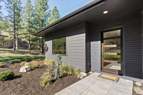 3039 NW Winslow Drive Bend OR 97703