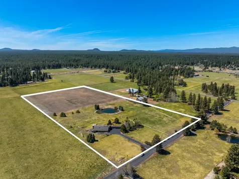 20875 Sholes Road Bend OR 97702