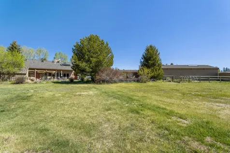 20875 Sholes Road Bend OR 97702