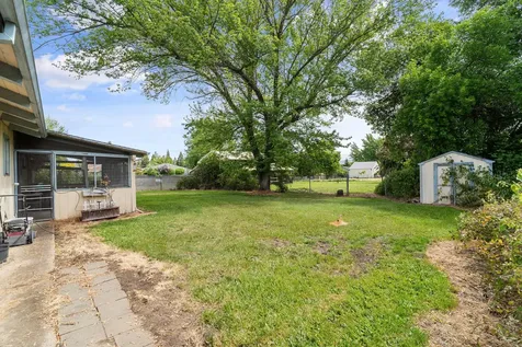 2237 Happy Valley Drive Medford OR 97501
